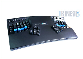 Kinesis Advantage キーボード。米国配列。究極のエルゴノミクスキーボードと名高い。